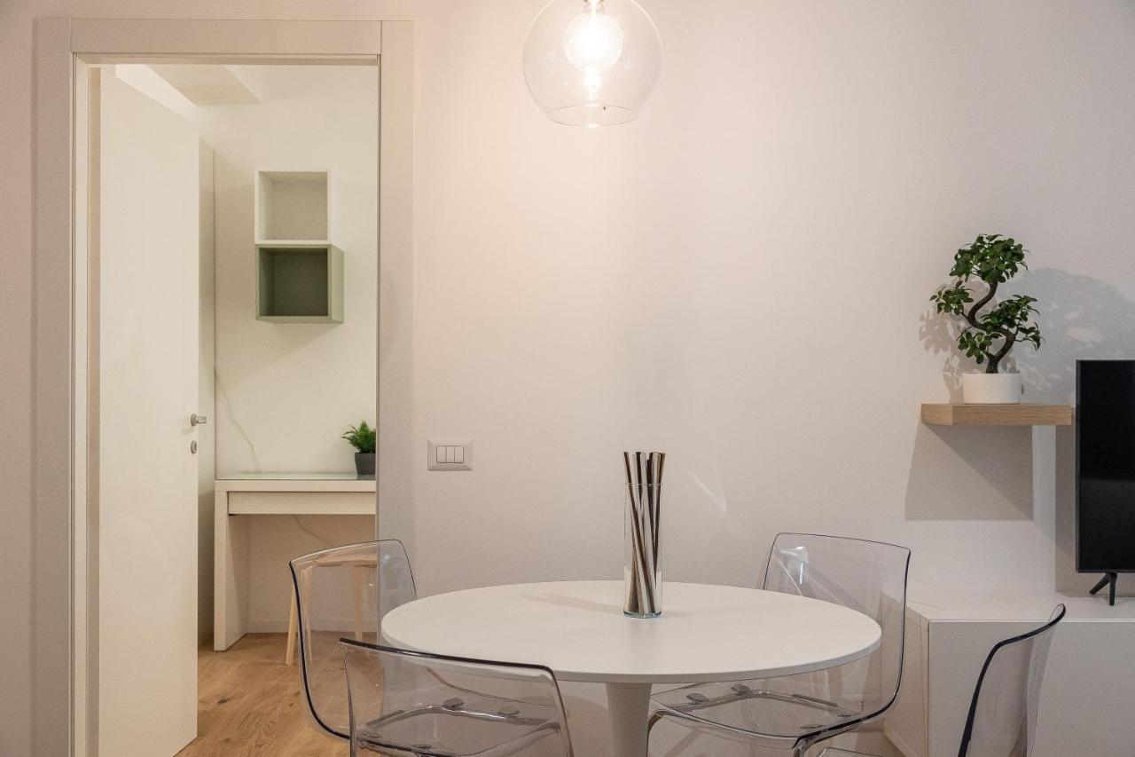 Province Apartment-Rental In Roma Exterior foto